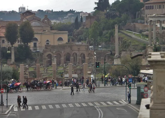 Konukevi 325 Ai Fori Roma